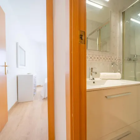 Apartment Homeholidaysrentals Estrella - Costa Barcelona Pineda de Mar